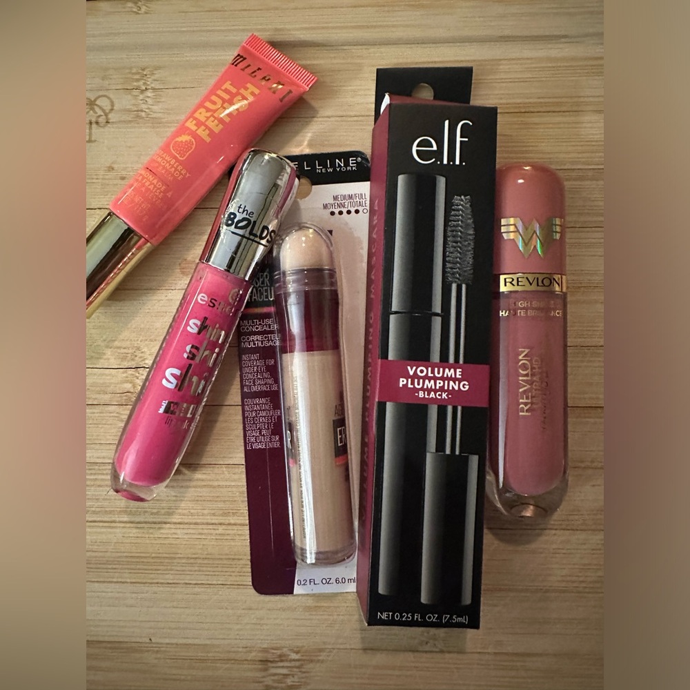 All new in packaging - Various Make Up - Picture 5 of 7